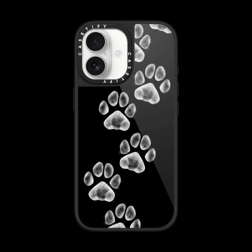 small cute white paw prints for dogs and cats lovers
