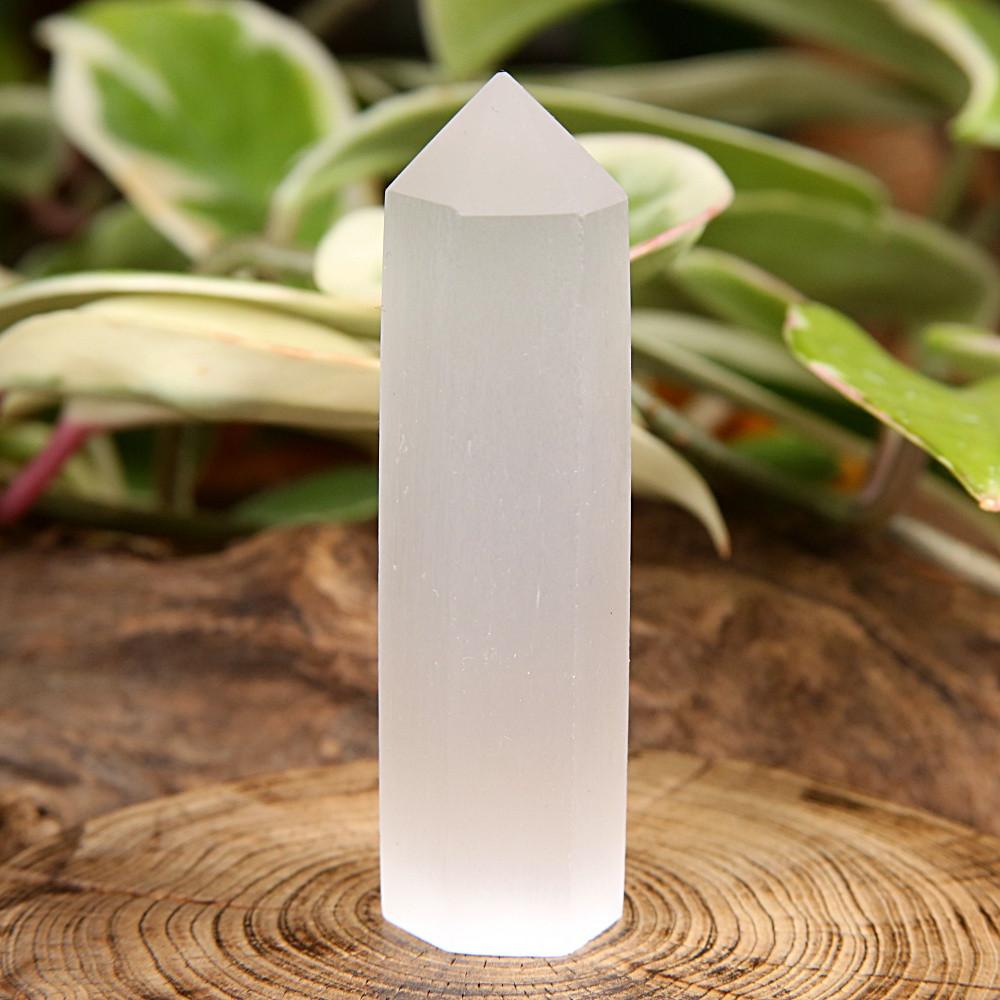 셀레나이트 포인트 육각 기둥 - 정화와 치유의 달빛 크리스탈 (7.9cm)