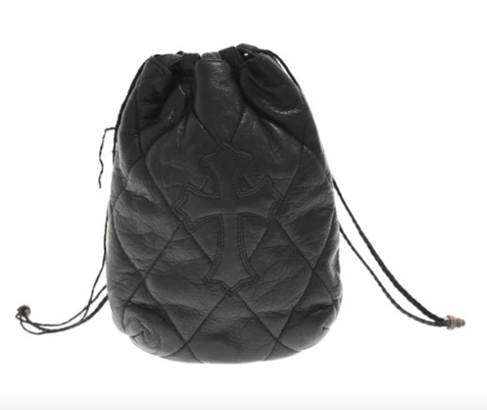 정품 크롬하츠 가방 가죽 레더 버킷 백 블랙 재고한개 바로배송[관부가세포함]