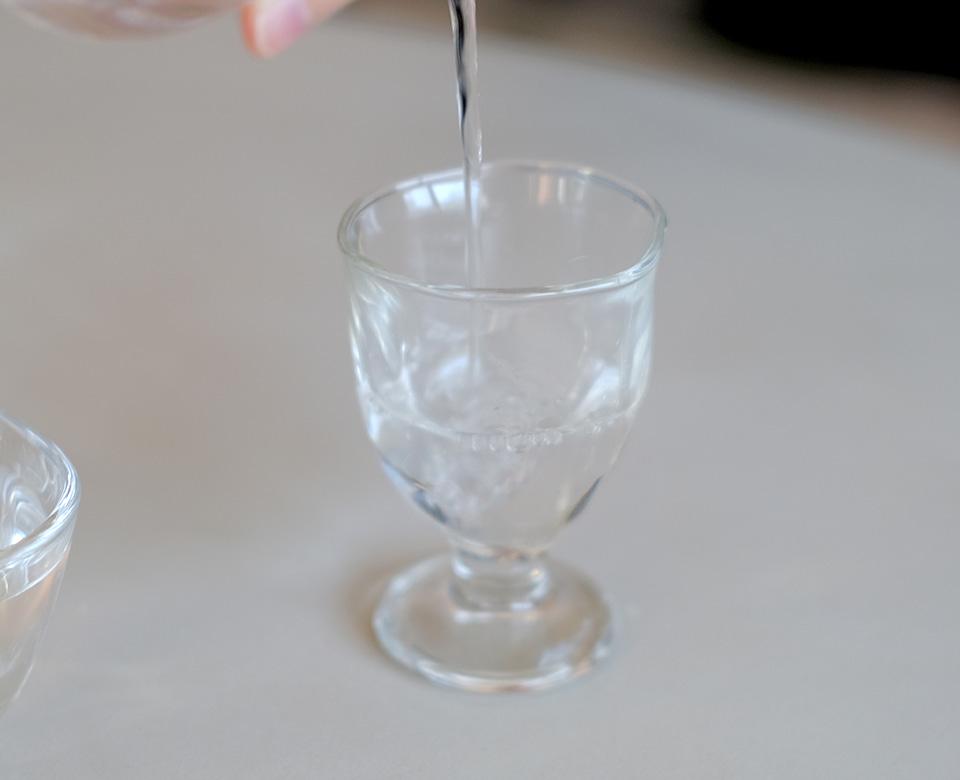 [이시즈카] Tebineri 사케 스템 글라스 75ml