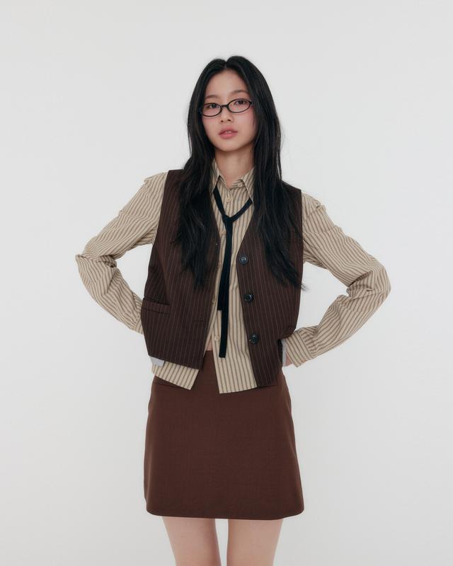 Pinstripes Tailoring Vest ( Brown )