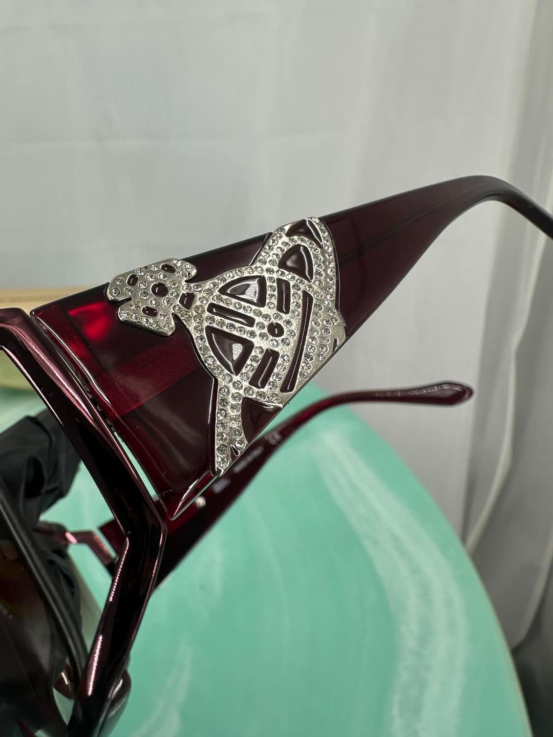 [새상품 무료배송] Made in Italy 비비안웨스트우드 선글라스 | 후루츠패밀리