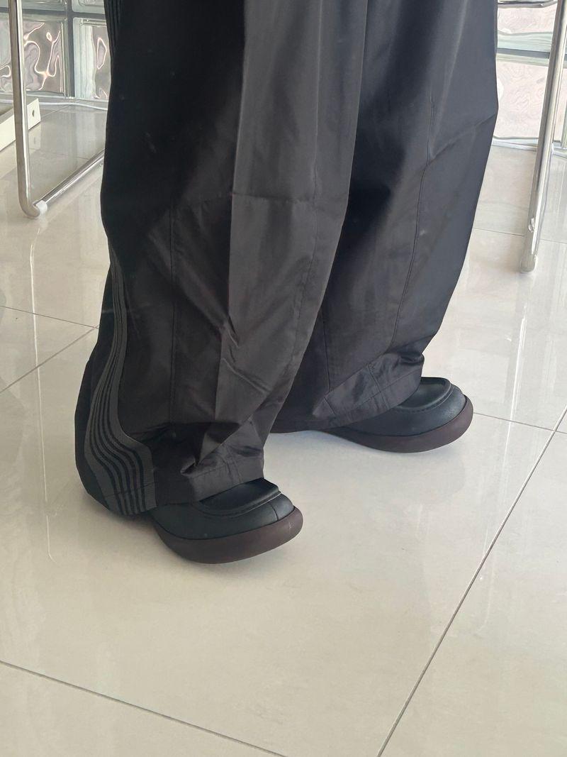 BOLD SHAPE 2 hole shoes cjfs6820