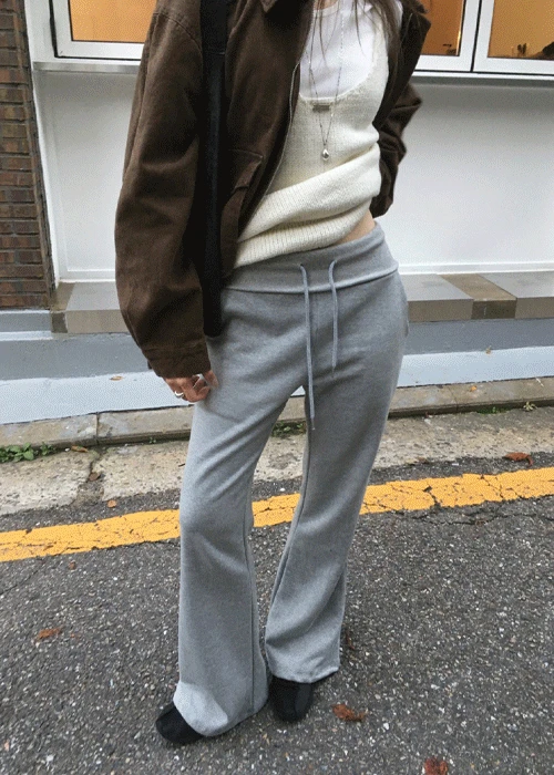 [당일출고][MADE] 이지 폴딩 부츠컷 트레이닝 팬츠 (2 color)