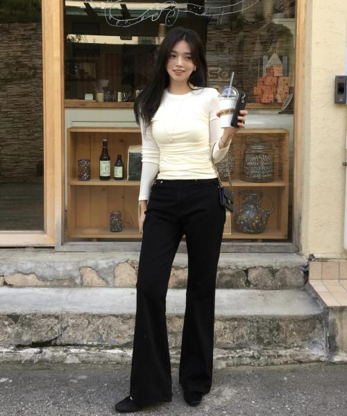 내추럴 세미 부츠컷 데님 진 블랙 MDPT059BLACK