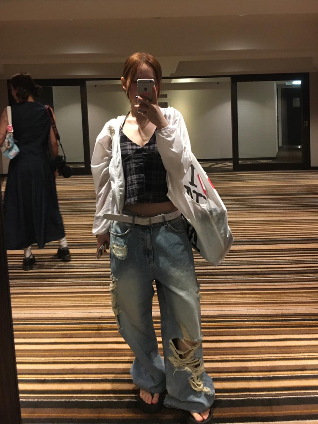 open damage pants