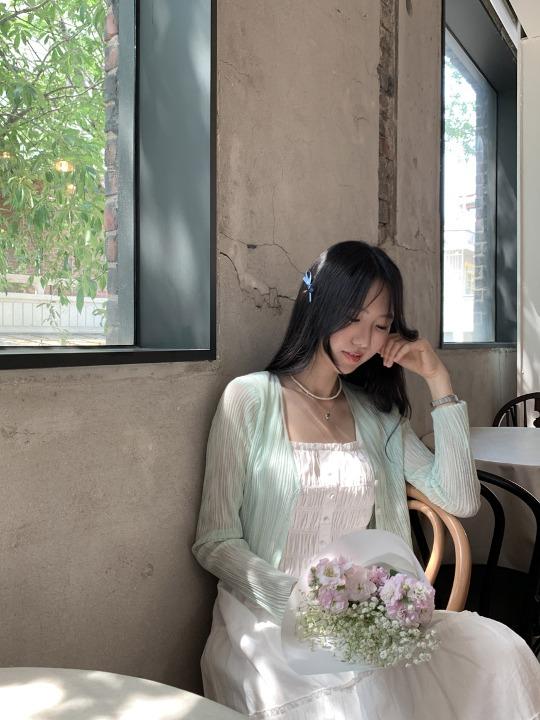 둥실코코 [햇볕차단🌿5색] 여리여리 시스루 크롭 볼레로 가디건 , 여름 얇은 쿨 린넨 시원한 거즈면 슬림 골지 살안타템 심플 브이넥 단추 미니 숏 민트 화이트 핑크 블랙