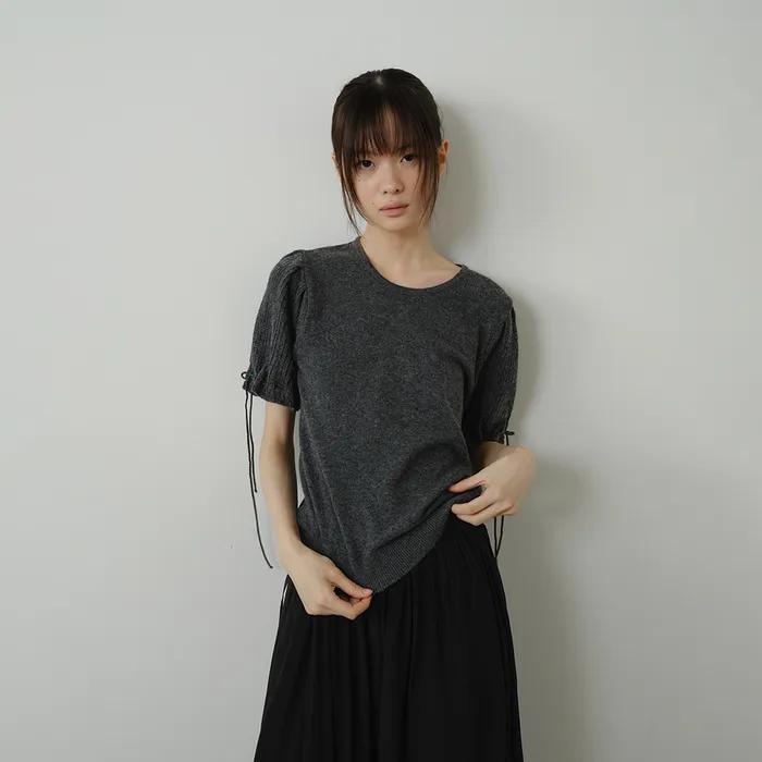 RIBBON PUFF SHORT-SLEEVE KNIT, CHARCOAL