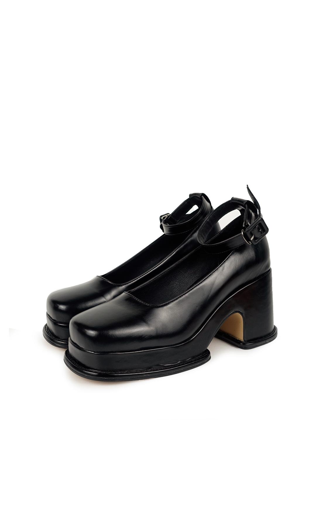 jacquard platform heel