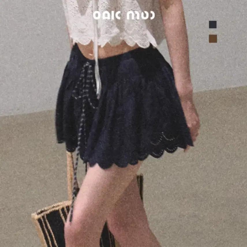 OAKMOO 스커트 홀리데이 펀칭 자수 미니 스커트