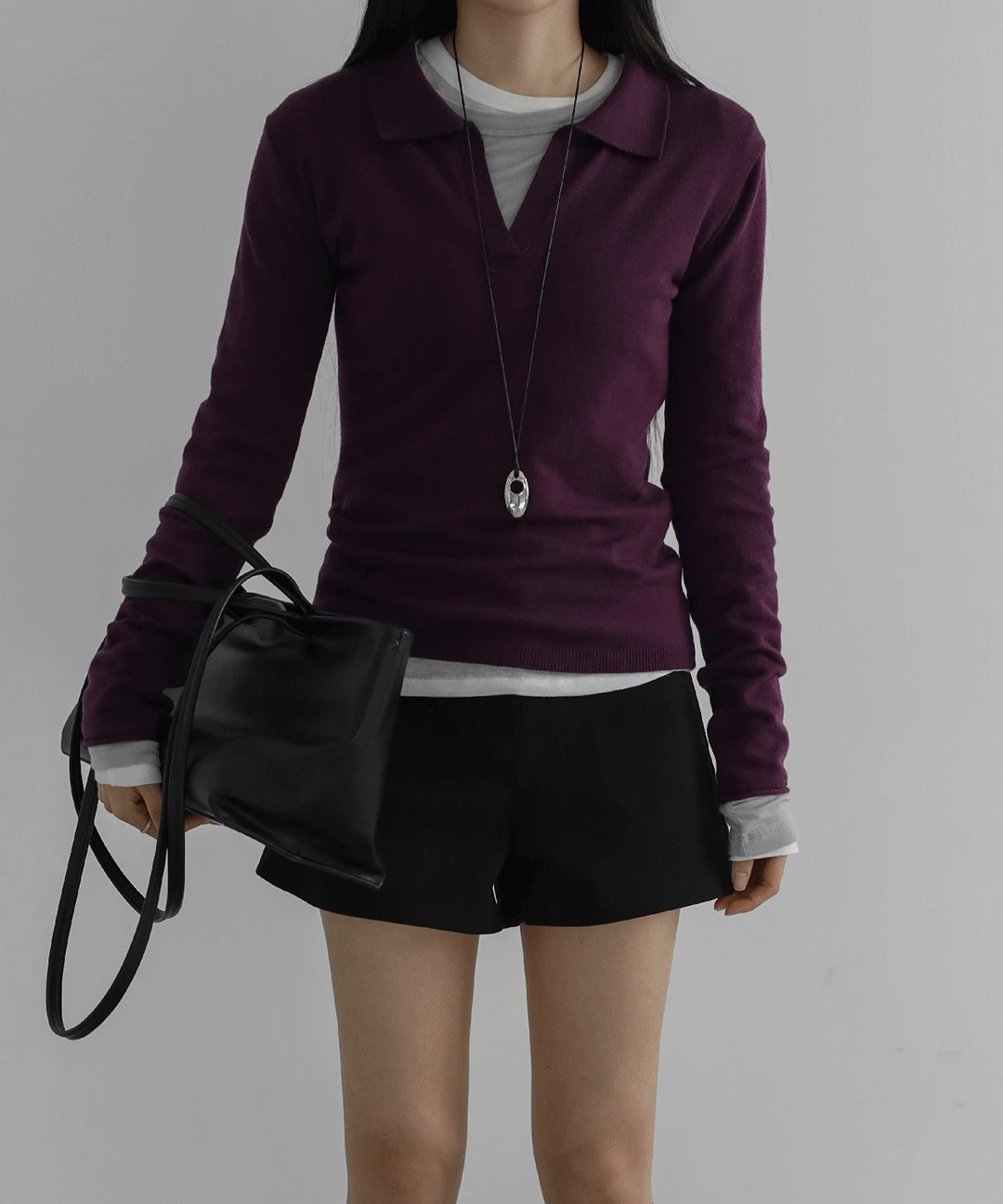 오픈 카라 슬림 니트