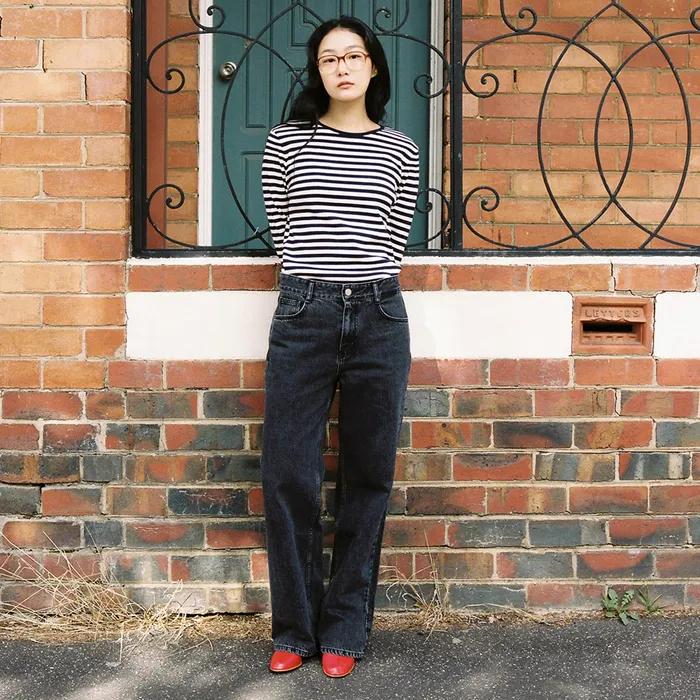 [12/17(수) 예약배송] Born BELLA Cone-Jeans (Washed Black)