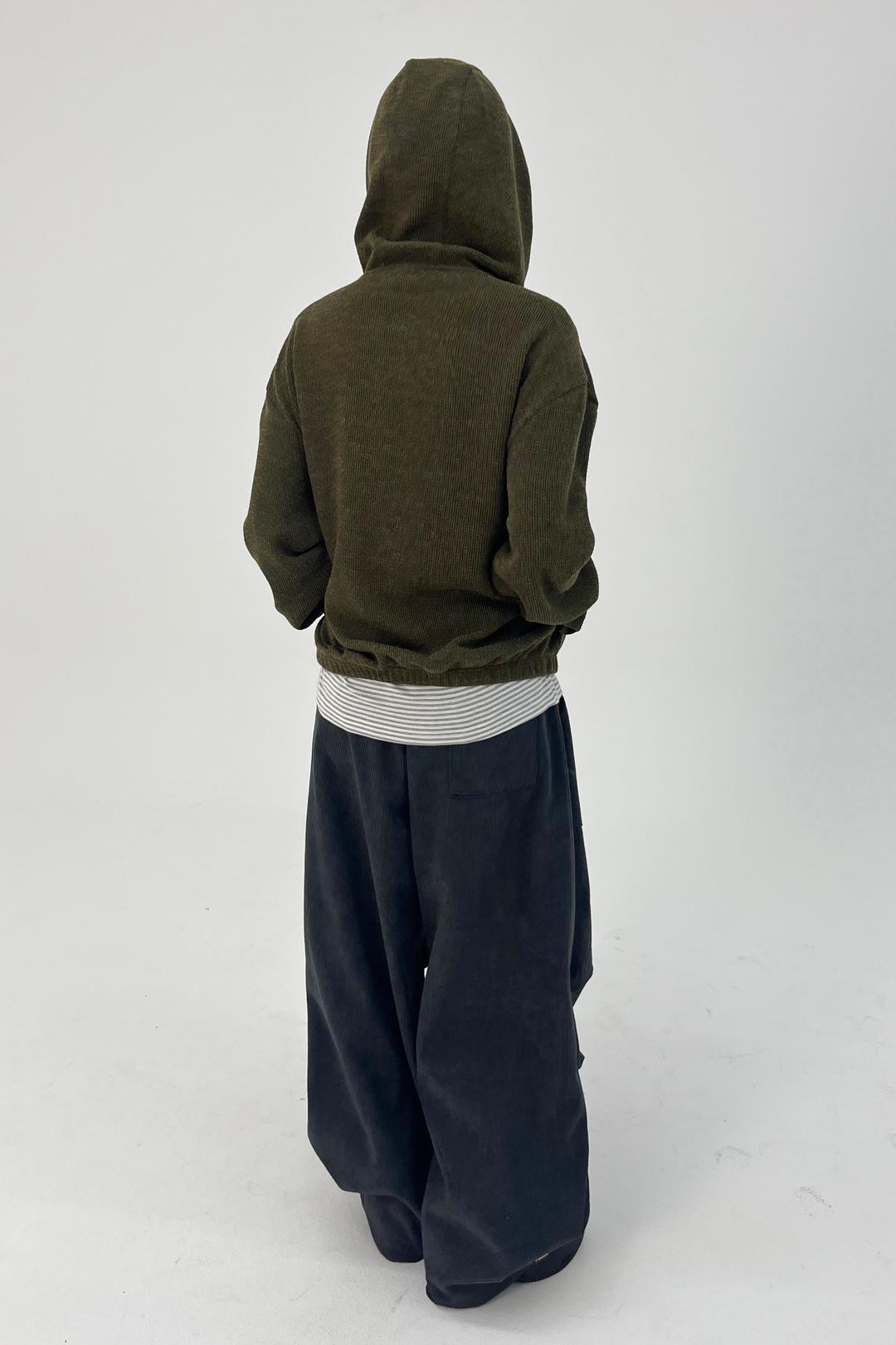 베르크서울 DIAGONAL WARMER ZIP-UP*주문폭주