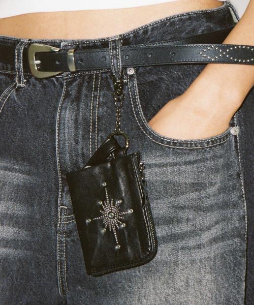 NEEDLE STONE WALLET [BLACK]