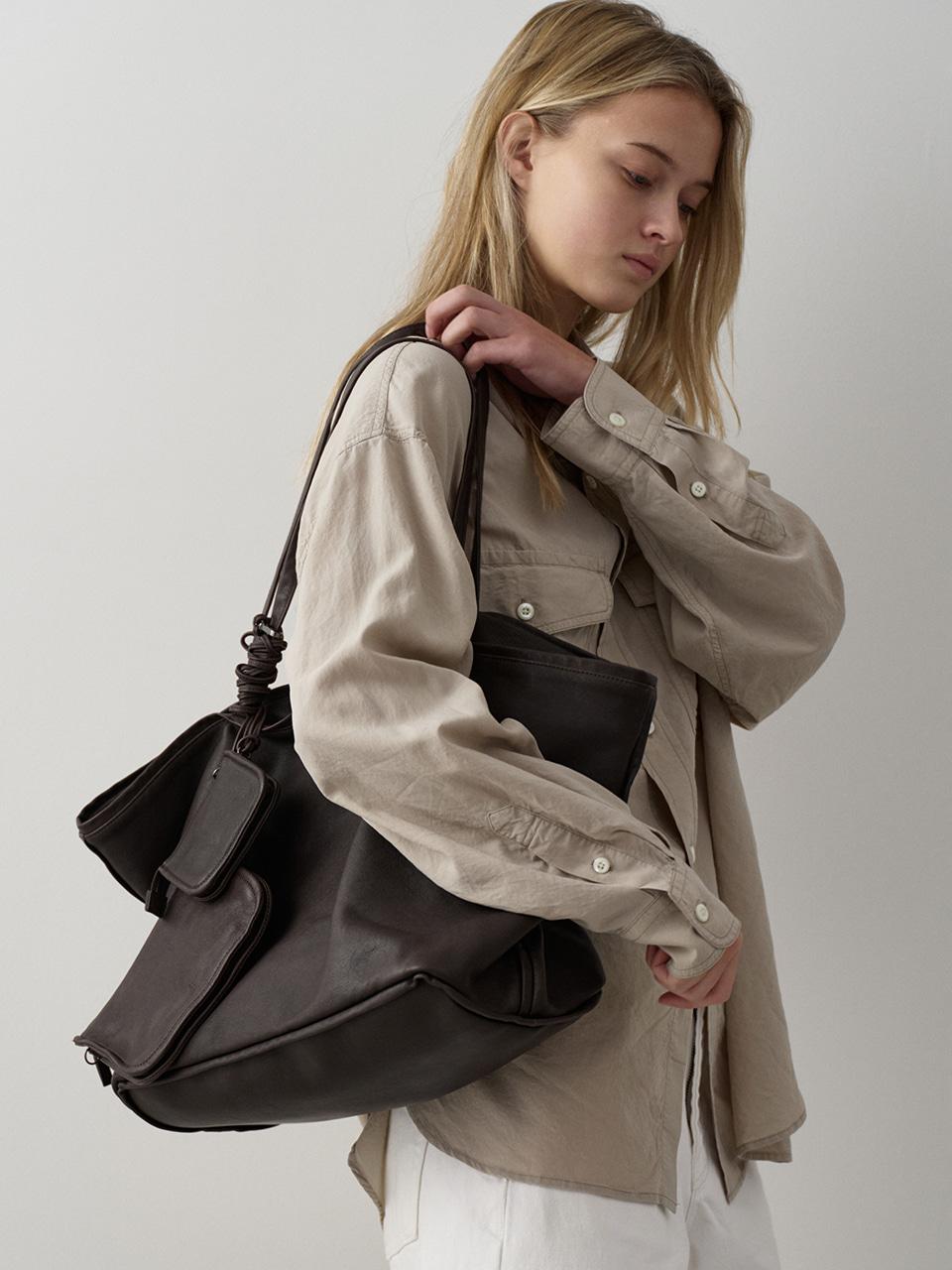 브리즈 쇼퍼 워싱 레더 백_chocolate