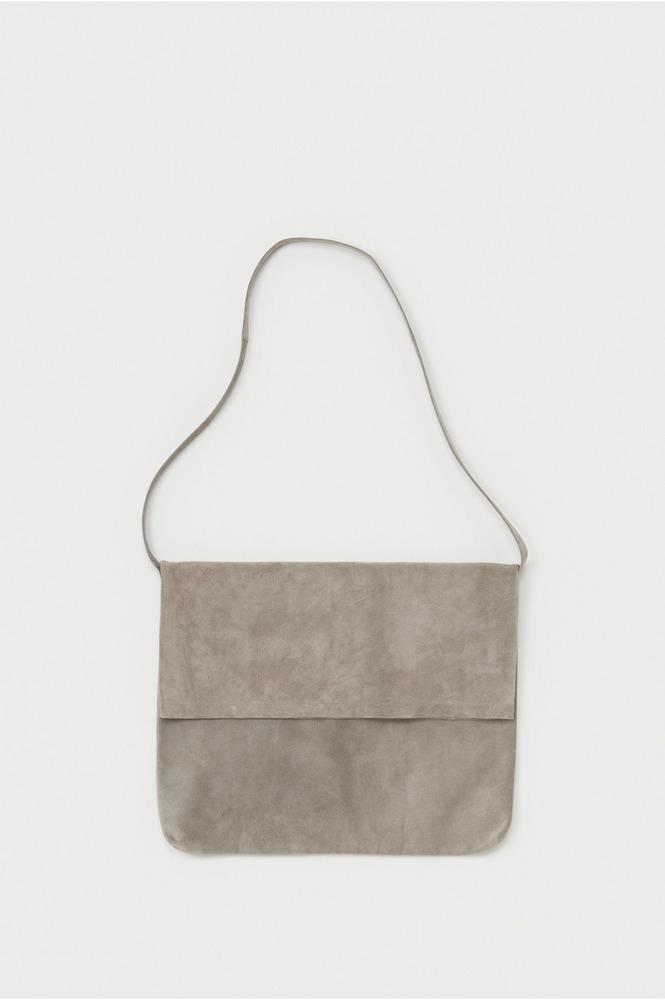 pig flap shoulder bag big