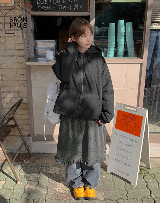 바온 [BAONHAUS] 뮤브 누빔 후드 패딩 점퍼 (2color)