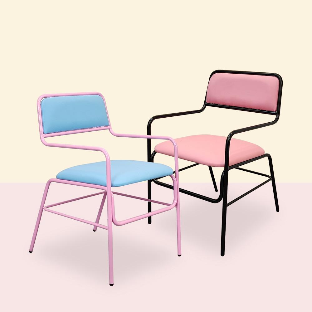 퍼프로드 카페의자 인테리어의자 디자인 의자 업소용 철제 가죽 패브릭 컬러 빅스낵체어