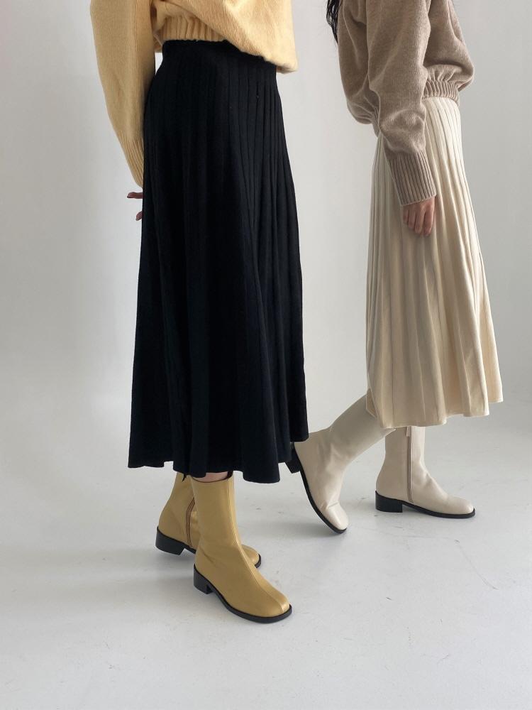 모어 둥근코 미들 4cm 지퍼 부츠