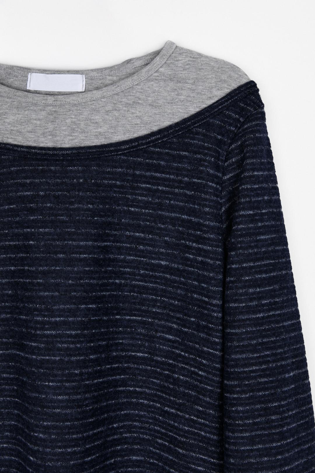 BOAT-NECK LAYERED TOP