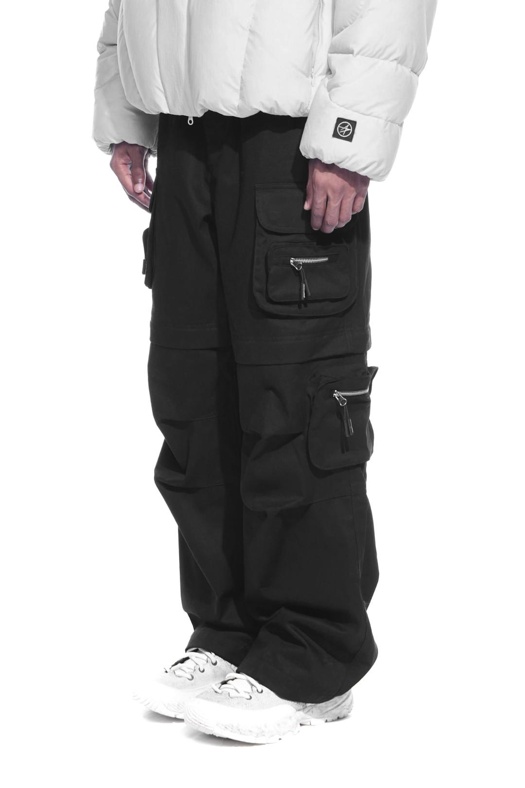 LM MULTI POCKET DOCKING CARGO PANTS (BLACK)