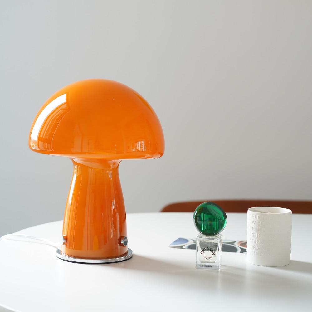 앳유어홈 빈티지 오렌지 머쉬룸 램프 2color 화이트 글라스 레트로 LED 침실 무드등