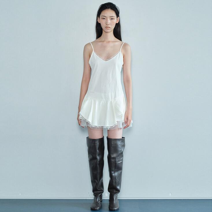 LACE FRILL DRESS / WHITE