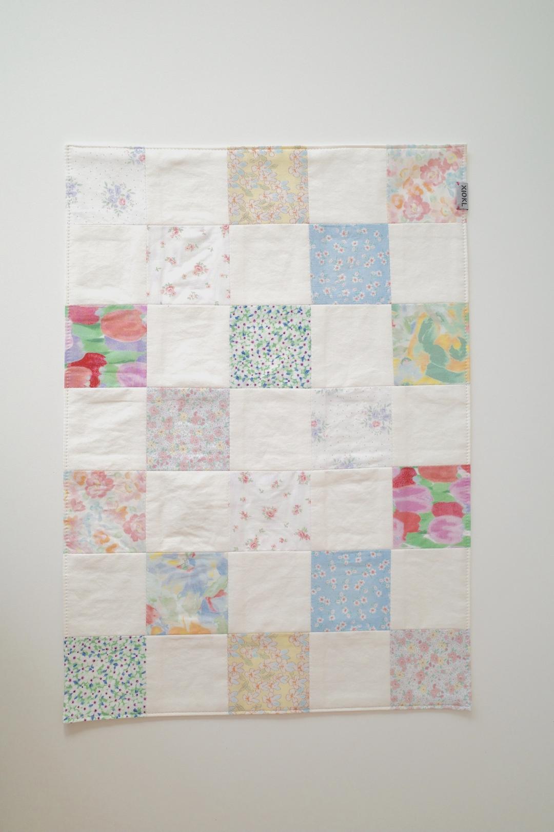 봄 조각 테이블 매트 | ivory