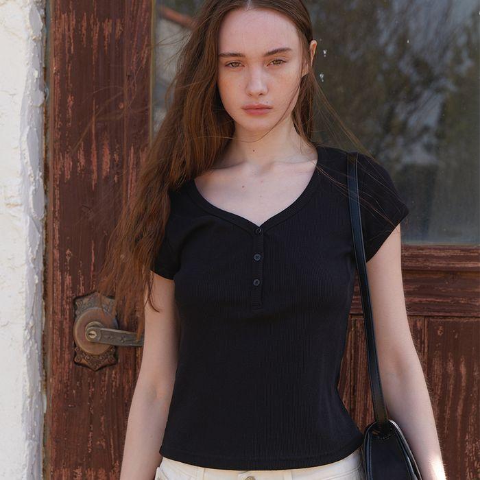 A HENLEY NECK RIBBED T-SHIRT_BLACK