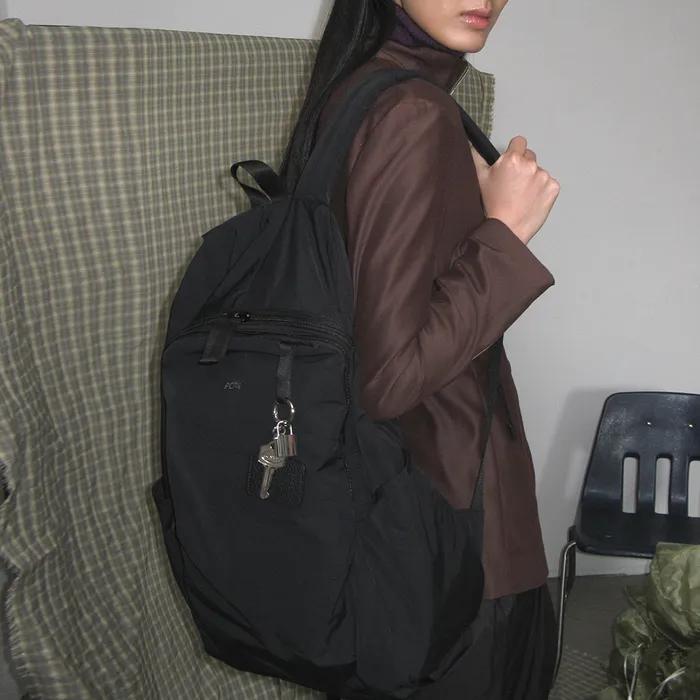 0006 HideSlot Classic Backpack (L)_Black