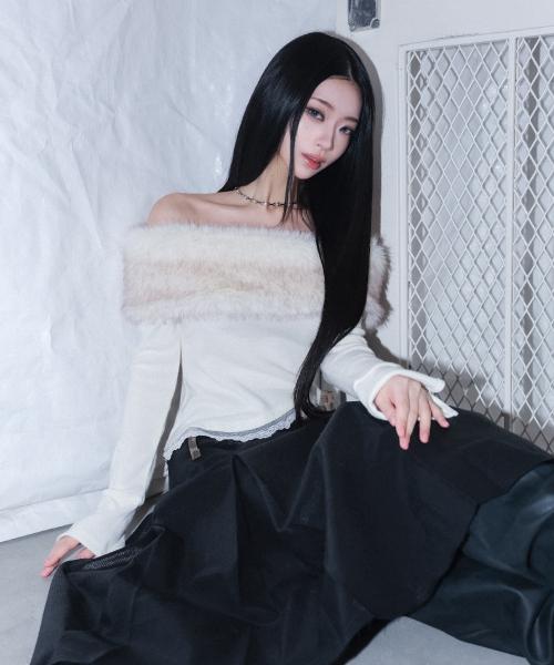 bunny fluff off shoulder top - ivory