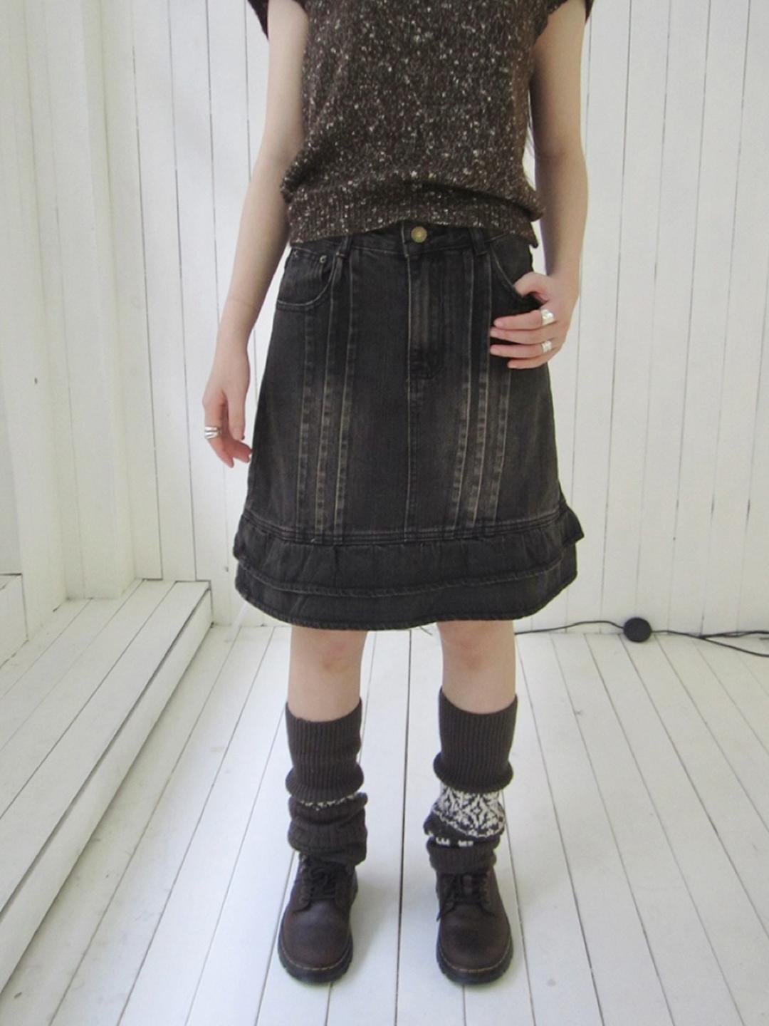 ang:project Vintage Washed Ruffle Denim Skirt