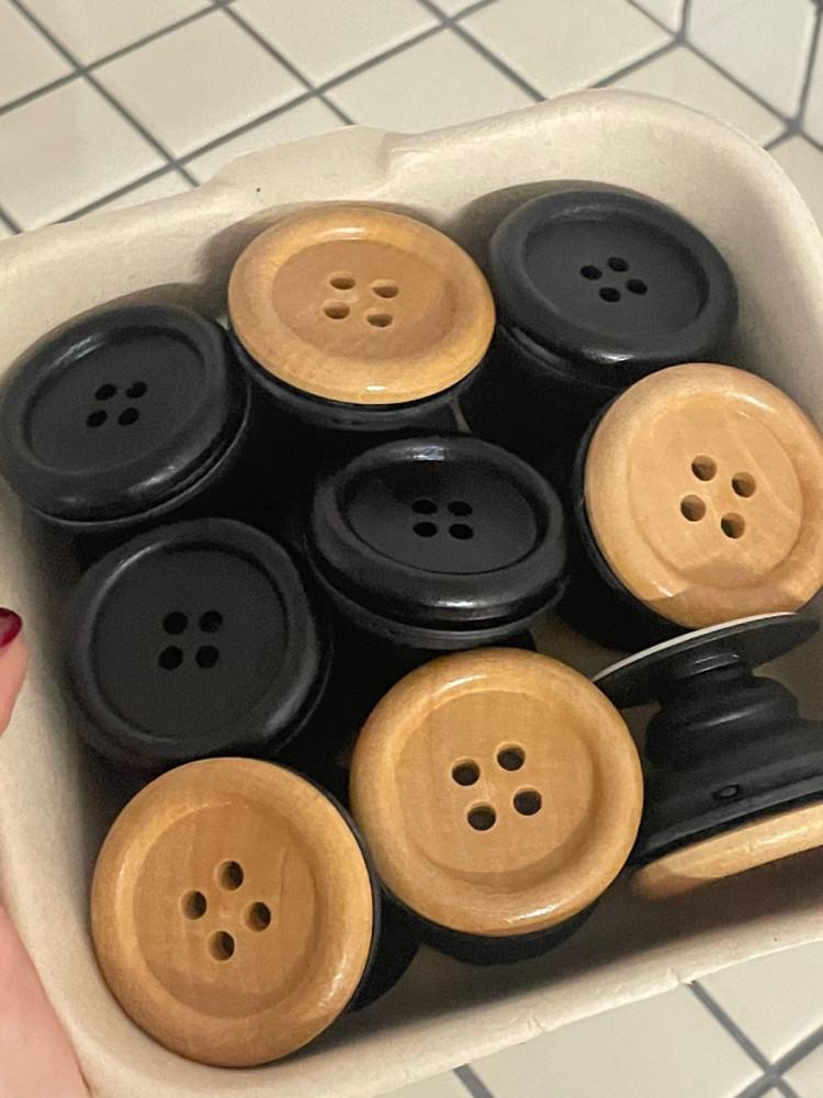 All black Button grip tok 아이폰 원목단추 그립톡 귀여운 스마트톡