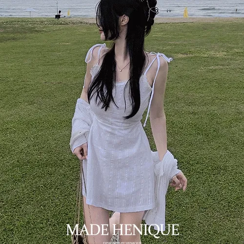 [자체제작] 카밀리 레이스 스트랩 원피스 -3 color (여름신상/레이스미니원피스/플레어원피스/뷔스티에미니원피스/페스티벌/나시미니원피스/나시플레어원피스/나시레이스원피스/키작녀원피스/나시원피스/레이스원피스/휴양지원피스/미니원피스/데일리룩/휴양지룩/휴가룩/레이스/끈/나시/리본/스트랩/원피스/키작녀/아담녀)