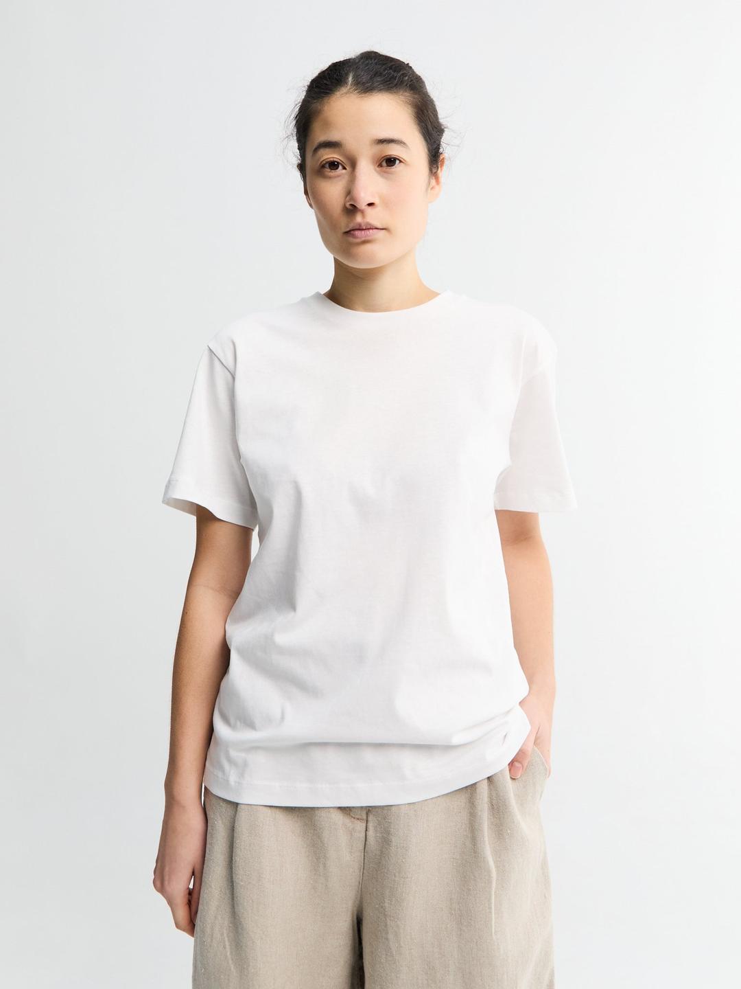 Aiayu - Classic Circular Tee I in White