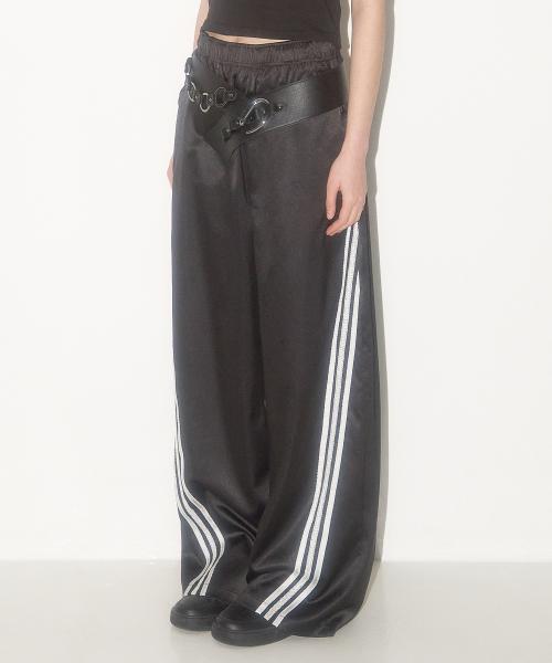 레이스 라인 트랙 팬츠 블랙