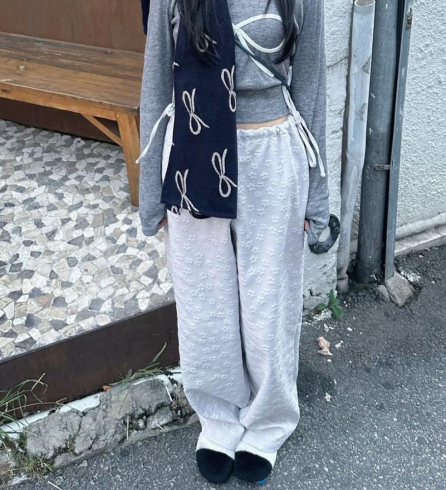 [일부당일] 엠보 꽃 플라워 스트링 팬츠 밴딩 기모 바지