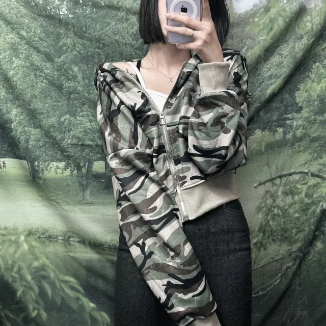 당일출고🚀 [y2k/유니크/아방핏] 빈티지 카모 카키 밀리터리 세미크롭 후드 집업 아우터