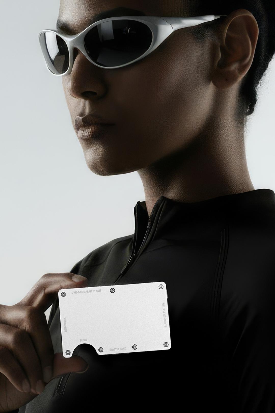 [12.24 예약발송] URH - G - 004 - AI ALLOY CLIP