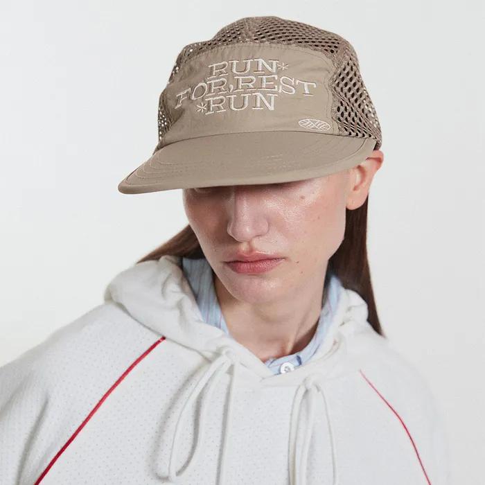 Run For Rest Run Mesh Camp Cap_Beige