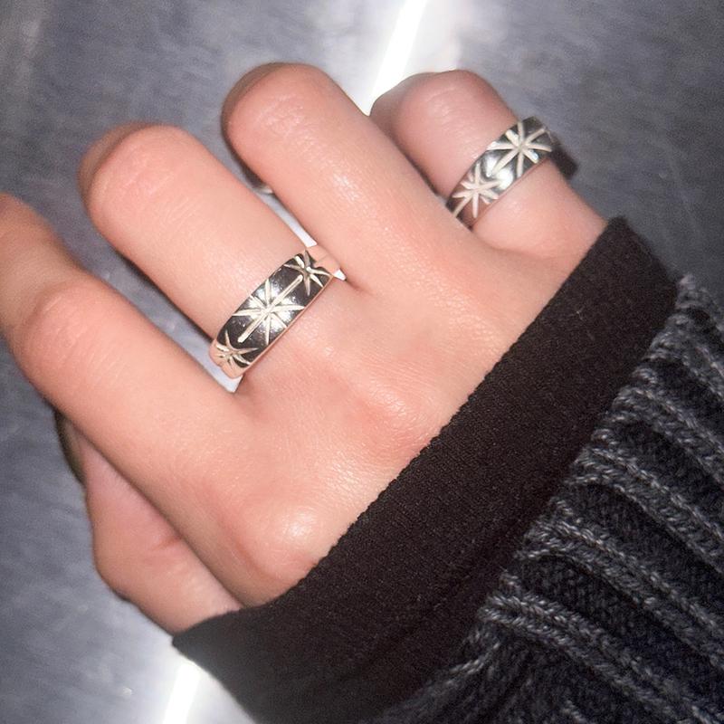 starred ring