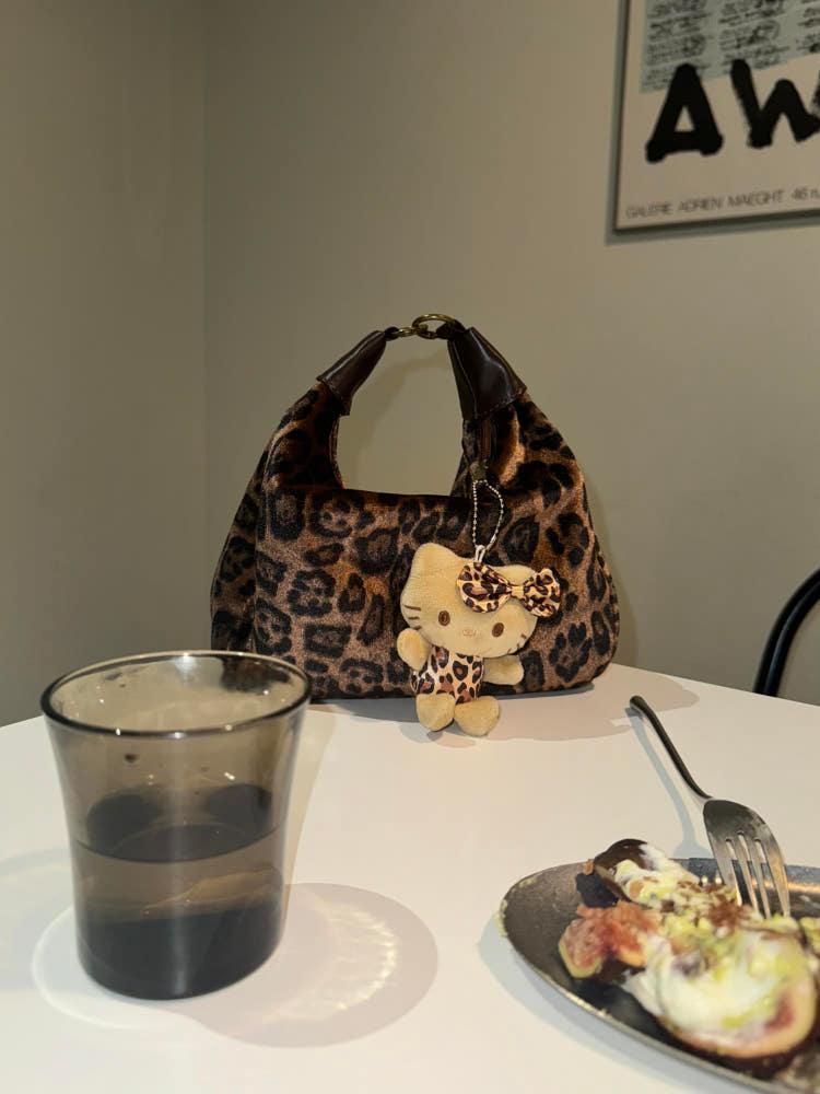 애스크홀 토트백 레오파드 벨벳 3way 호피 가방