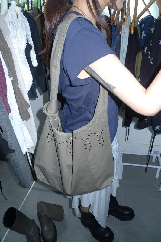 히피디피 spike bag (2color)