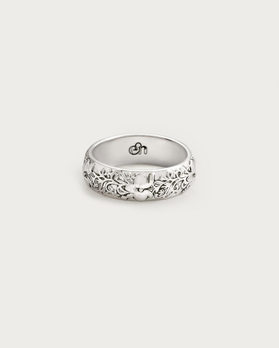Serenade of Orchid Ring in Silver - Silver / 6