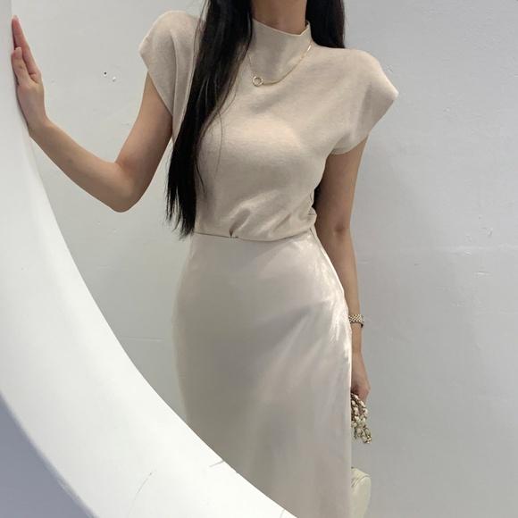 *사계절필수템*소이 베이직 반목 캡소매 반팔 무지 티셔츠 모던 기본 니트 4color