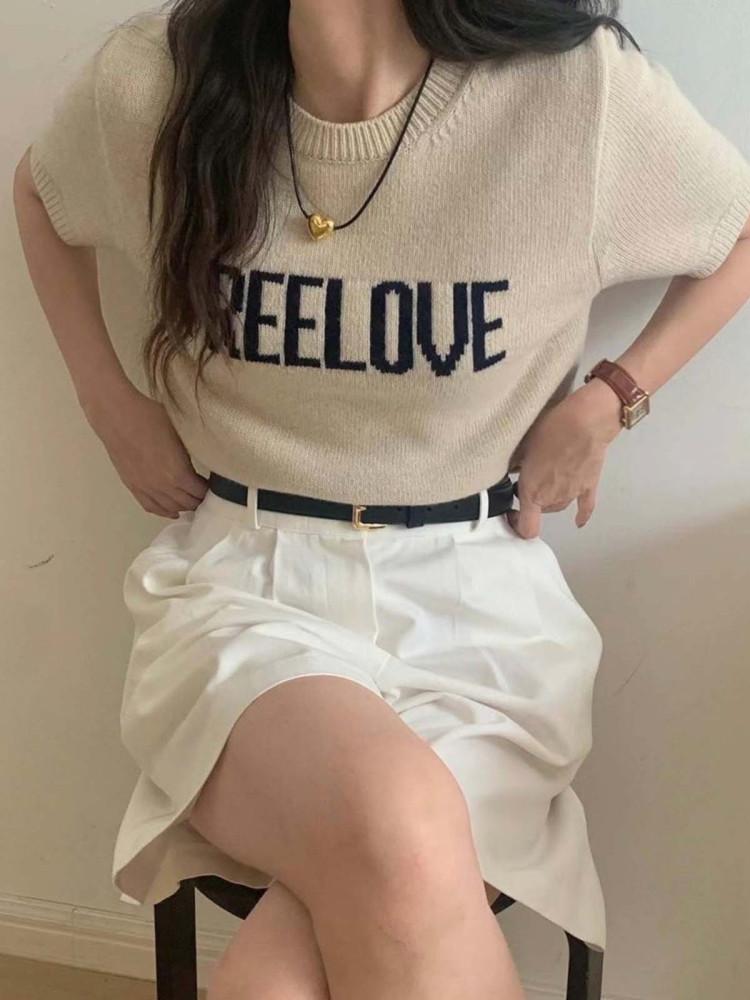 [일부당일] pyt freelove 프리러브 레터링 니트 울 반팔 가을 니트 (3col)