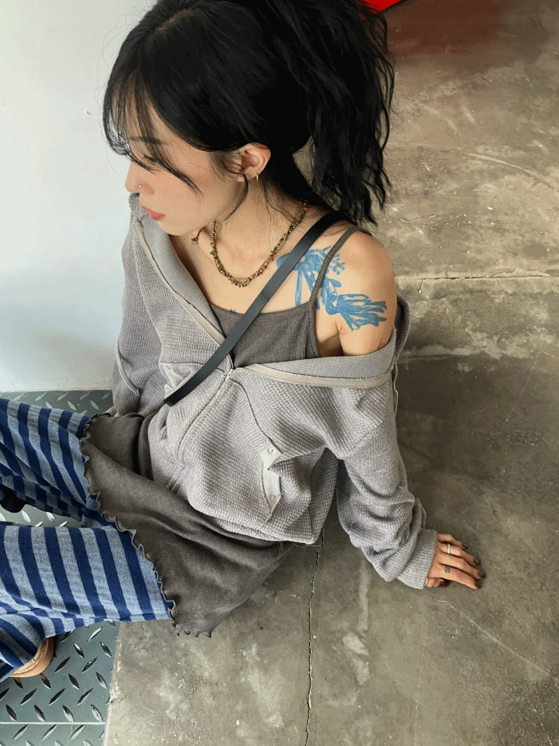 모래하우스 스터드 니팅 후드집업