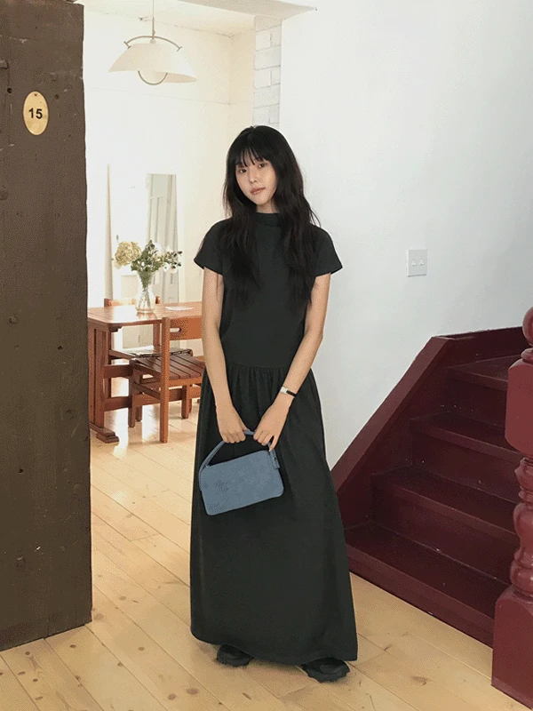 허쉬 스트랩 맥시 원피스