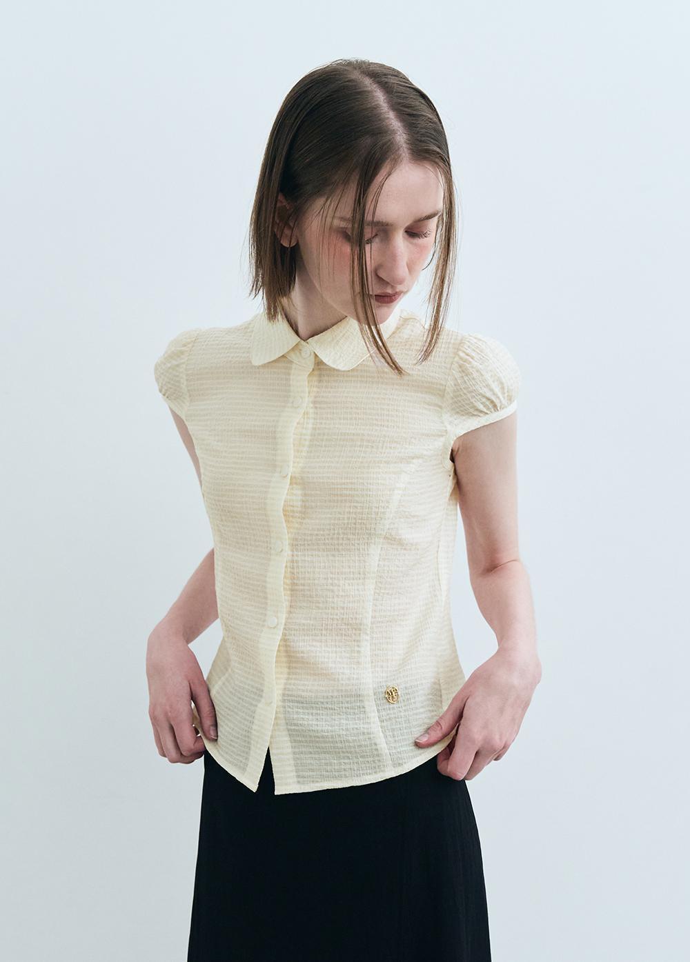 W CIRCLE LOGO CAP SLEEVE SHIRT ivory