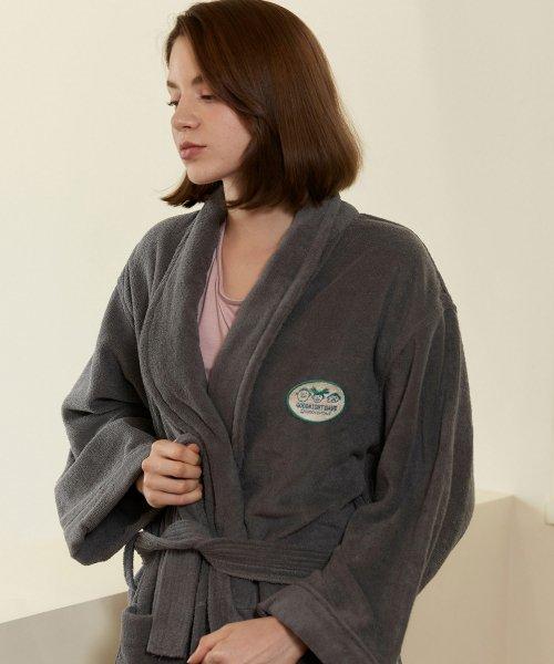 프리미엄 오벌와펜 로브(차콜/그린와펜)